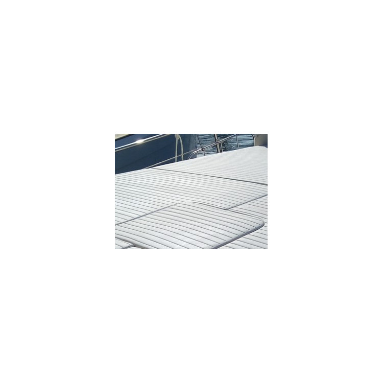 Captain Quilted, White