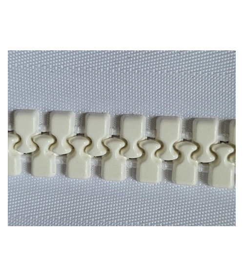 Molded Zipper M15, Stainless Slider