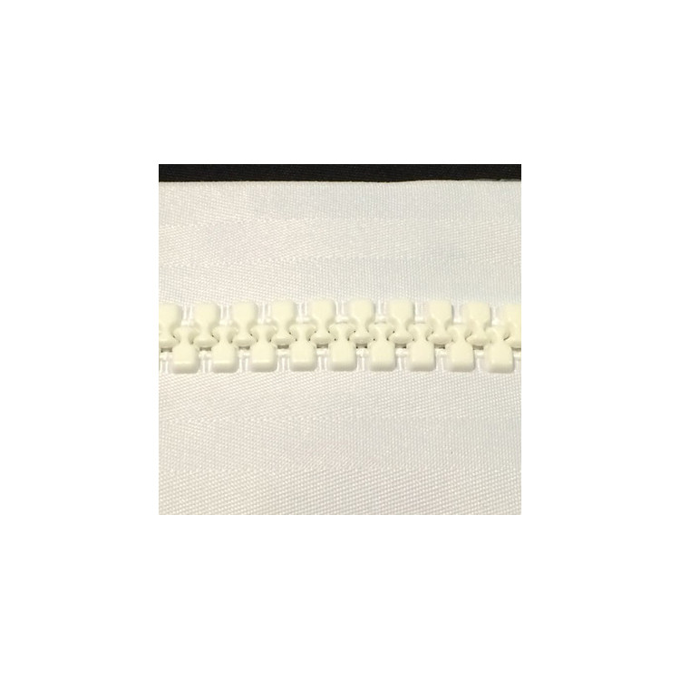 Molded Zipper M15, Continuous